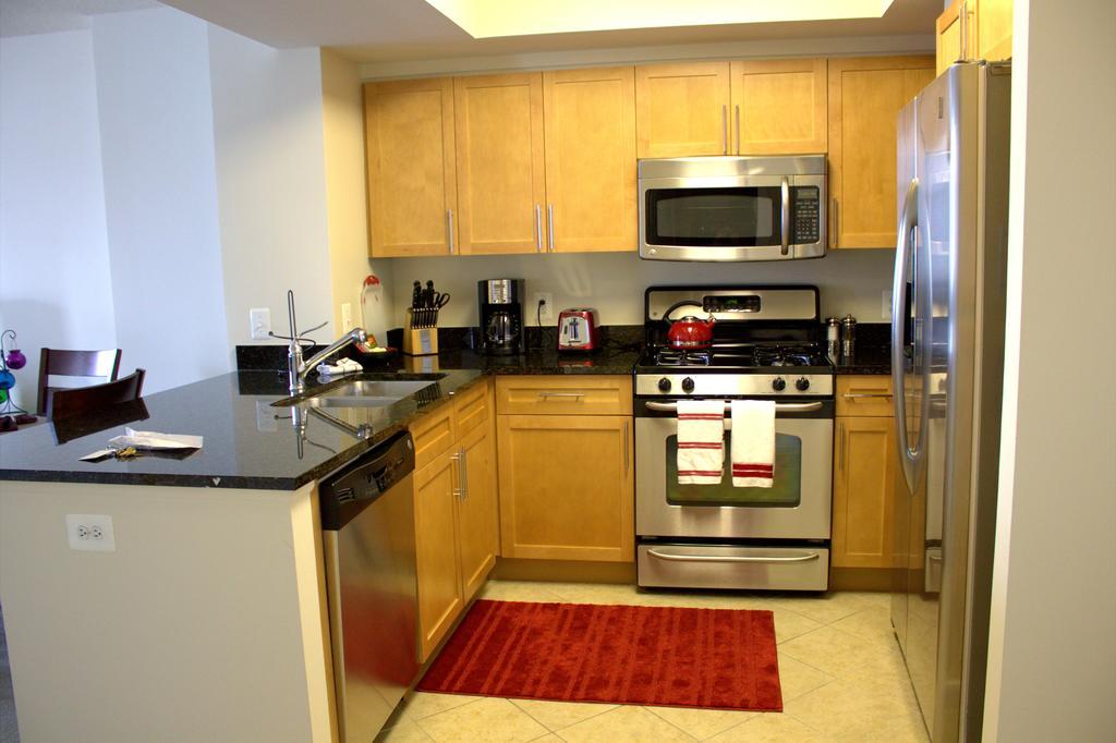 Crystal Quarters Corporate Housing At The Gramercy Arlington Zimmer foto